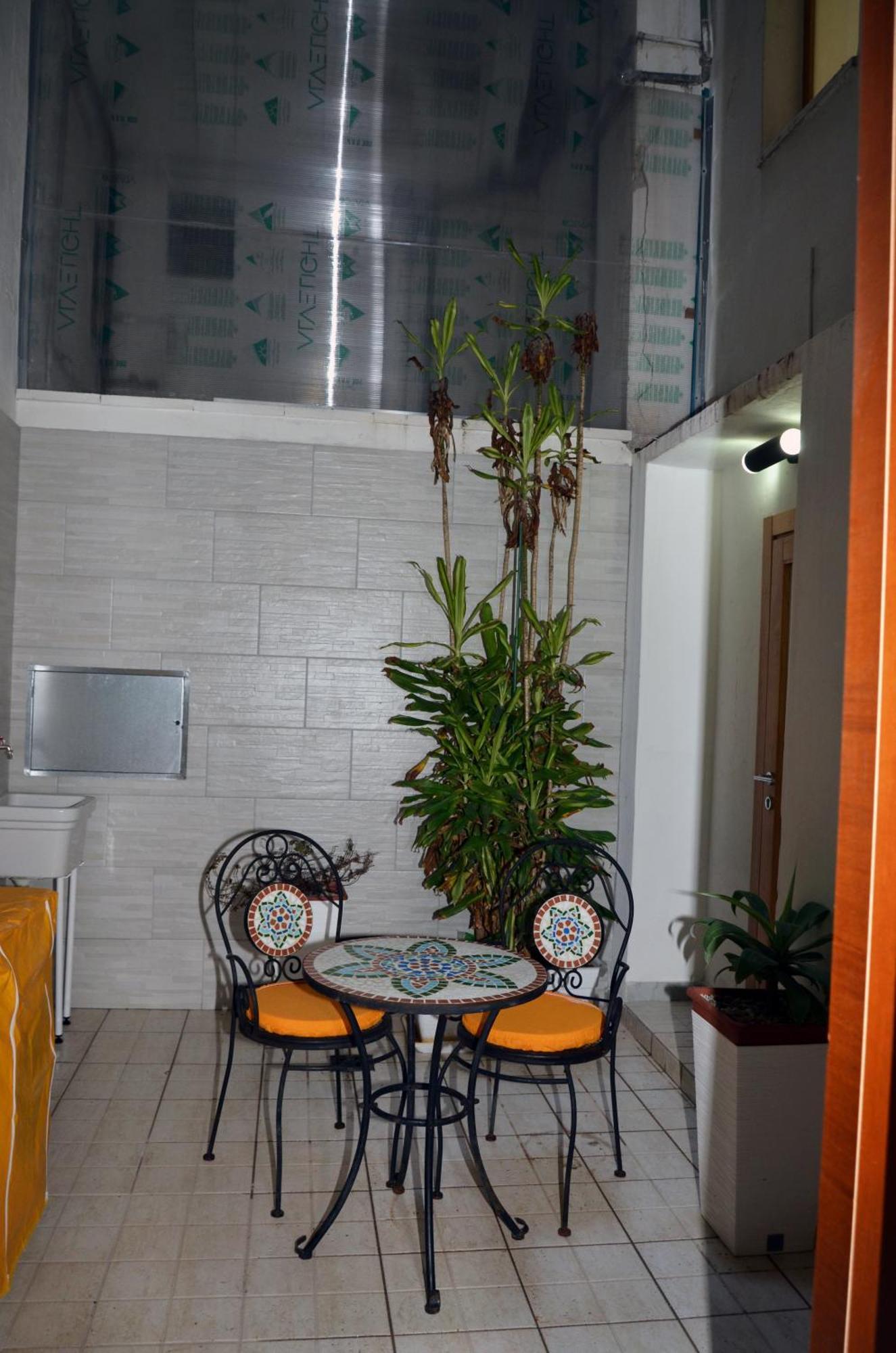 Conte Cavour Apartment Brindisi Eksteriør bilde